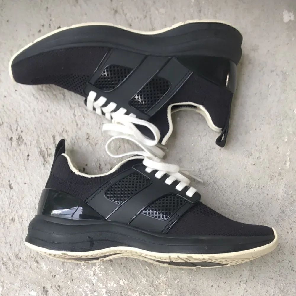 Tory Burch T sock runners - Picture 3 of 9